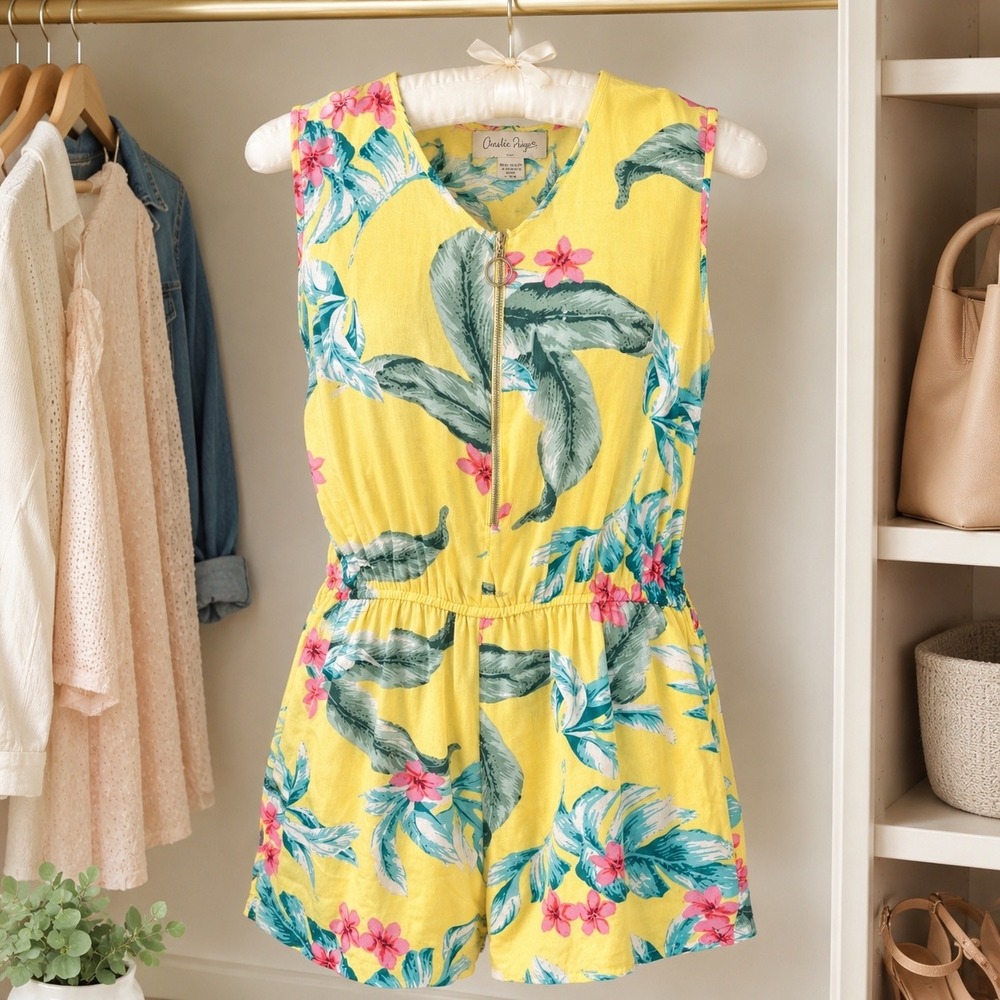 Charlie Paige Yellow Tropical Floral Sleeveless Zipper Romper Womens Med Resort